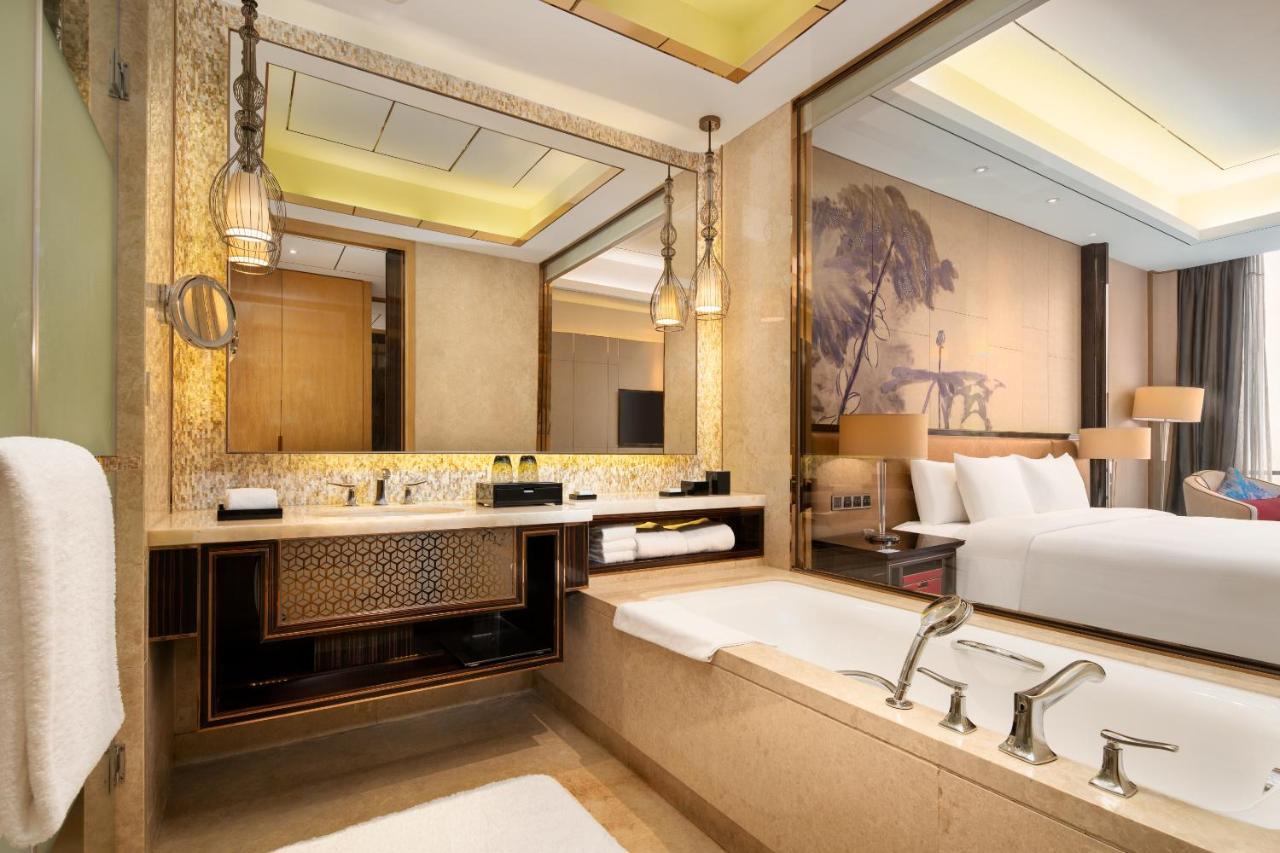 Wanda Vista Dongguan Hotell Dongguan  Exteriör bild